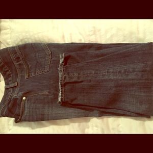 American Eagle Boyfriend crop jeans